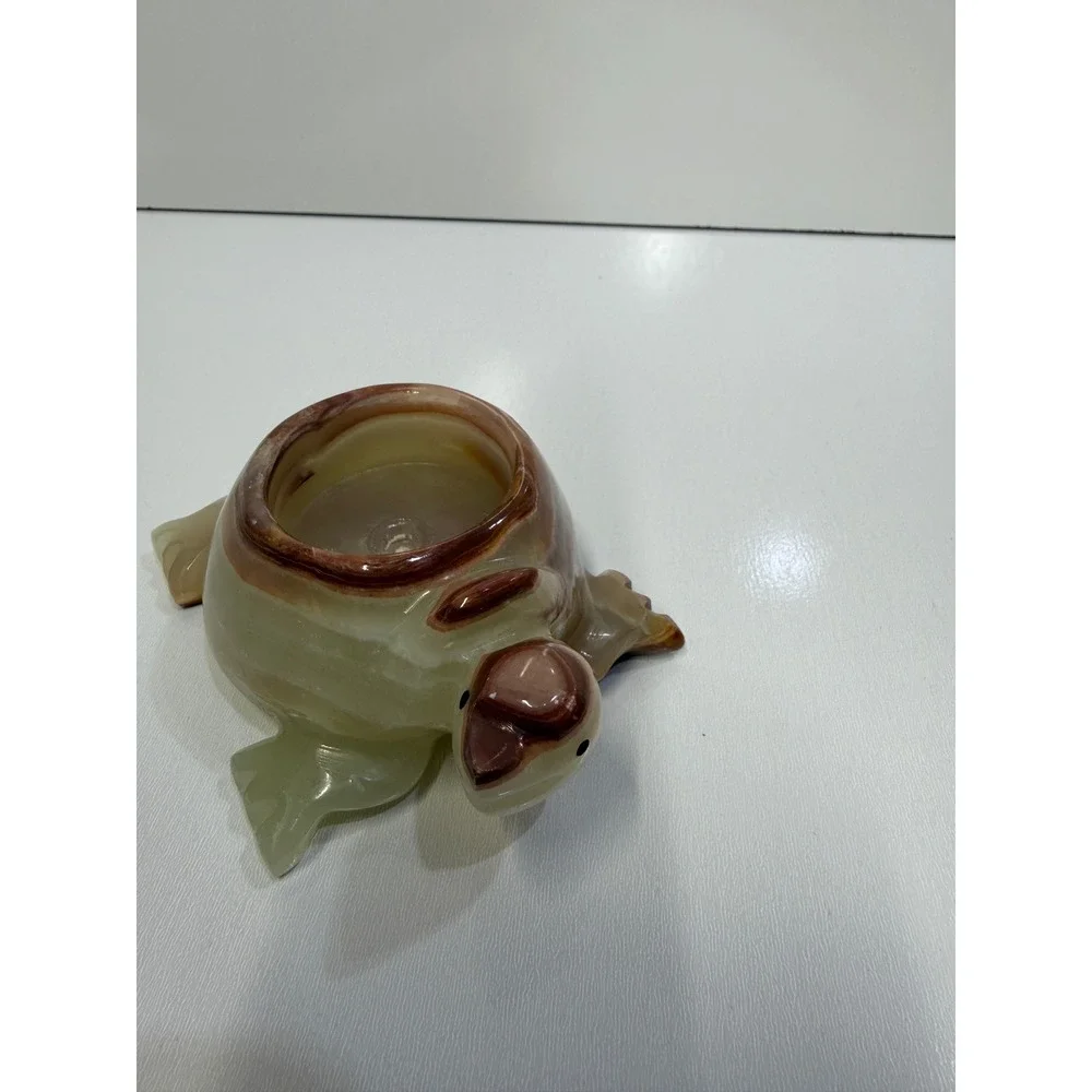 Unbranded hand carved